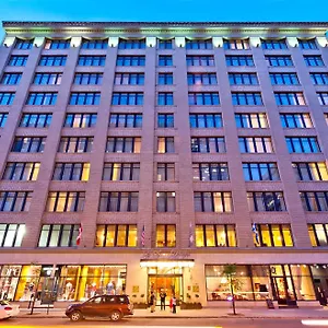 Le Square Phillips & Hotel Montréal
