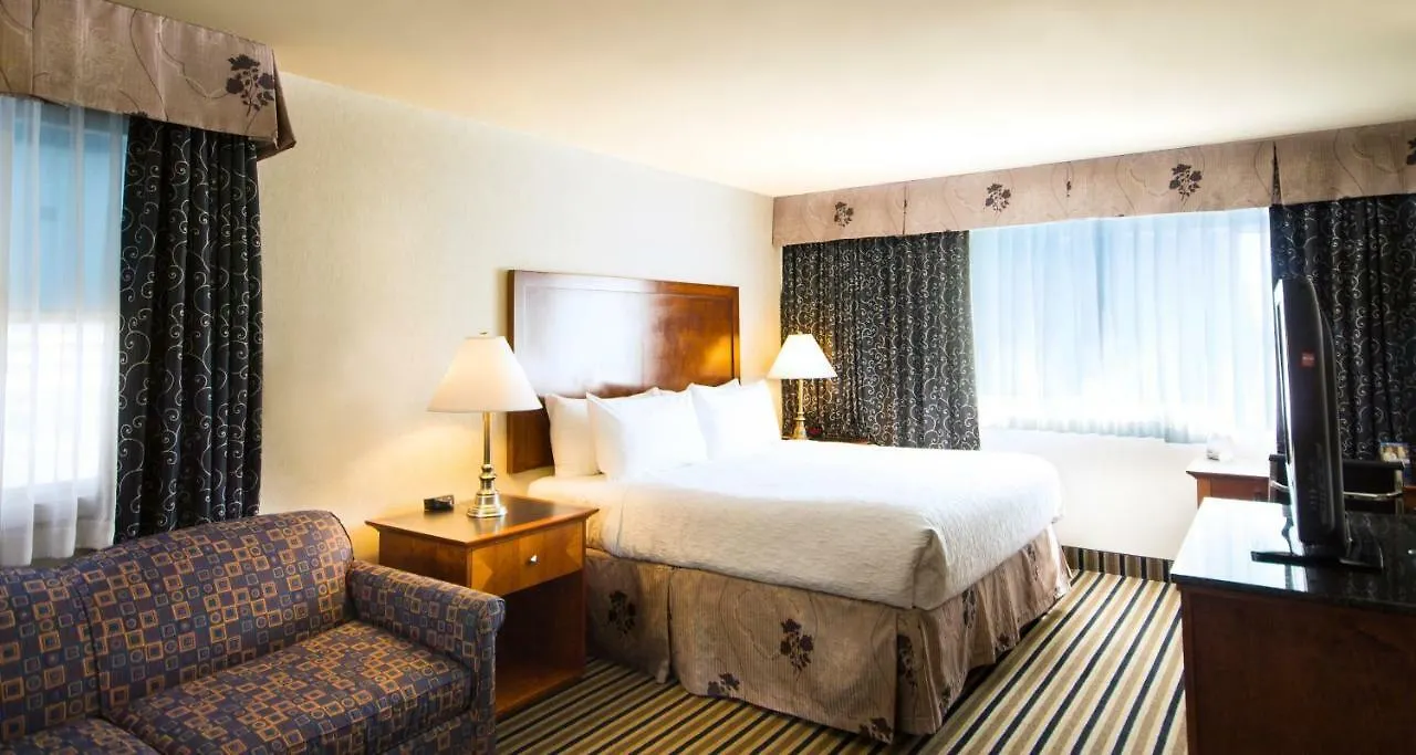 Best Western Plus Suites Downtown Calgary Hotel